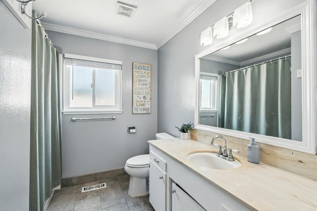 3442 Thomas Avenue, Anderson, CA 96007