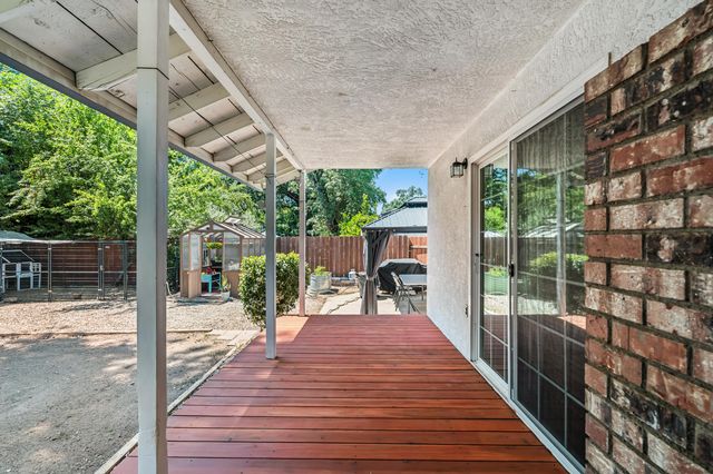3442 Thomas Avenue, Anderson, CA 96007