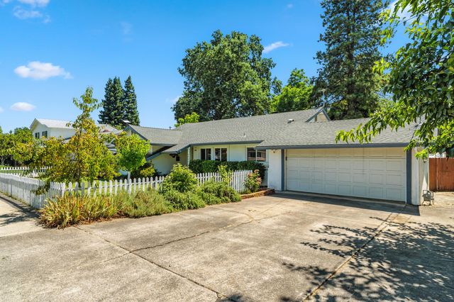 3442 Thomas Avenue, Anderson, CA 96007
