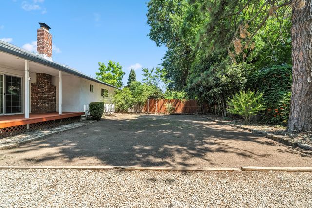 3442 Thomas Avenue, Anderson, CA 96007