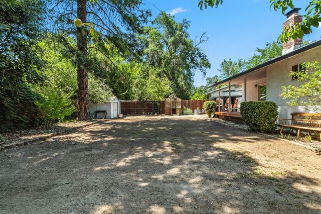 3442 Thomas Avenue, Anderson, CA 96007
