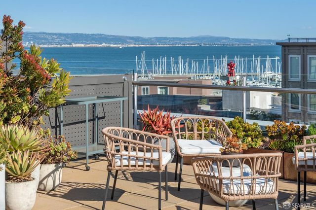 72 South Townsend Street 806, San Francisco, CA 94107