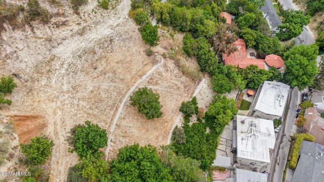 13349 Newcomb Drive, Sherman Oaks, CA 91423