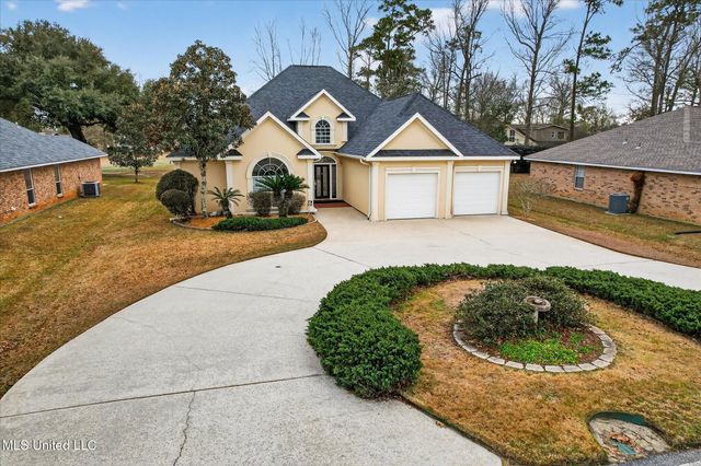 7913 Lanai Street, Diamondhead, MS 39525