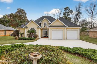 7913 Lanai Street, Diamondhead, MS 39525