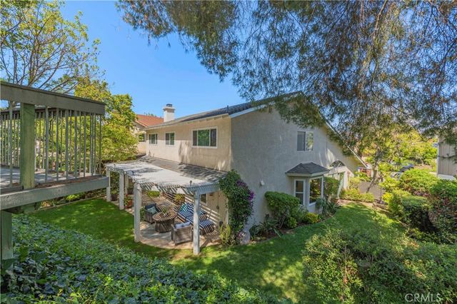 25477 Via Alcira, Valencia, CA 91355