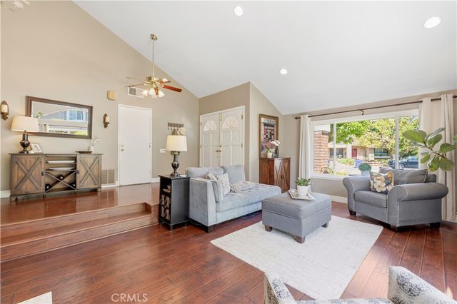 25477 Via Alcira, Valencia, CA 91355