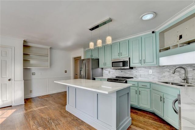 2355 Quail Creek Terrace, Buford, GA 30519