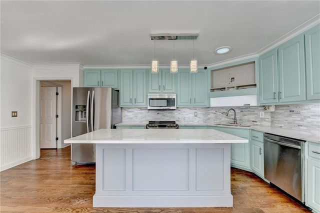 2355 Quail Creek Terrace, Buford, GA 30519