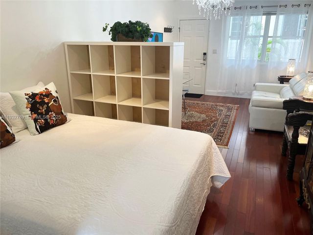 1340 Drexel Ave 406, Miami Beach, FL 33139