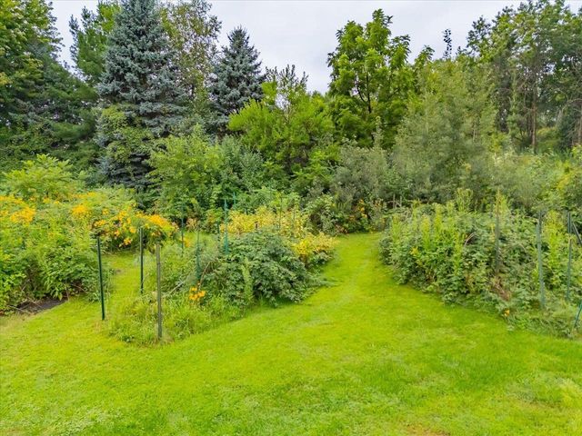 3931 S Meadow Drive, Middleton, WI 53562