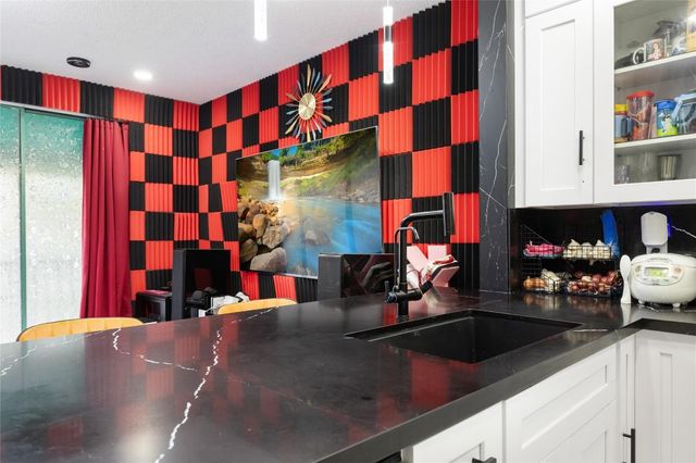 1362 NW 126th Way, Sunrise, FL 33323