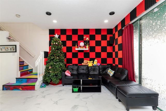 1362 NW 126th Way, Sunrise, FL 33323