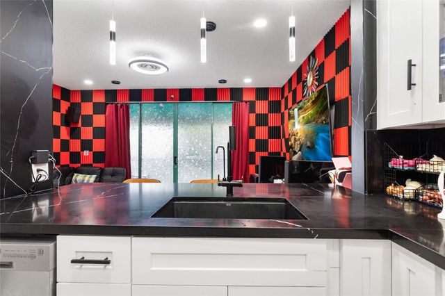 1362 NW 126th Way, Sunrise, FL 33323