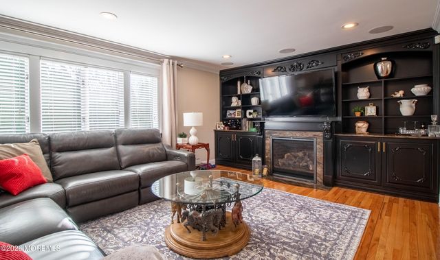 3 Kelton Place, Manalapan, NJ 07726