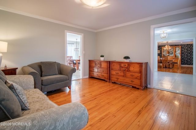 3 Kelton Place, Manalapan, NJ 07726