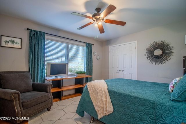 3 Kelton Place, Manalapan, NJ 07726