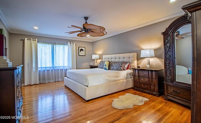 3 Kelton Place, Manalapan, NJ 07726