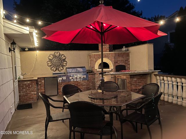 3 Kelton Place, Manalapan, NJ 07726