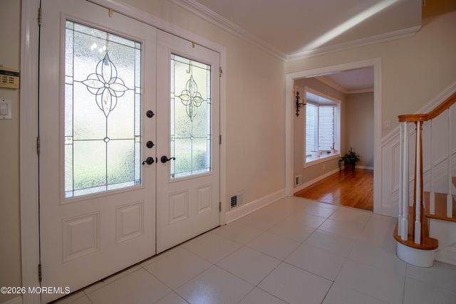 3 Kelton Place, Manalapan, NJ 07726