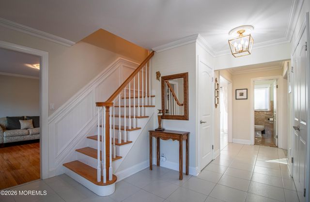 3 Kelton Place, Manalapan, NJ 07726