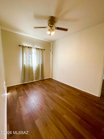 2415 W Calle Retana, Tucson, AZ 85745