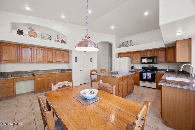 12435 W MONTE VISTA Road, Avondale, AZ 85392