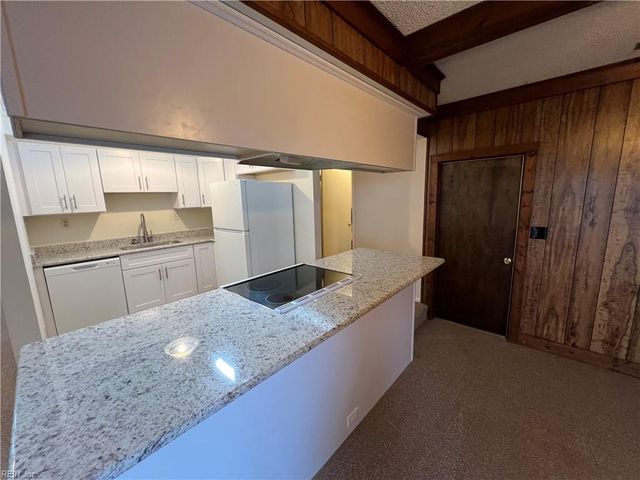 1337 Cypress PL, Chesapeake, VA 23320