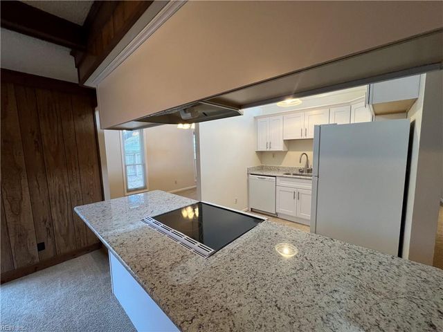 1337 Cypress PL, Chesapeake, VA 23320