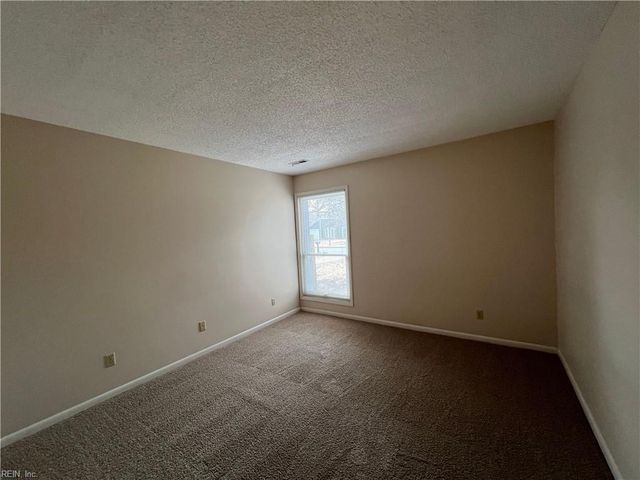 1337 Cypress PL, Chesapeake, VA 23320