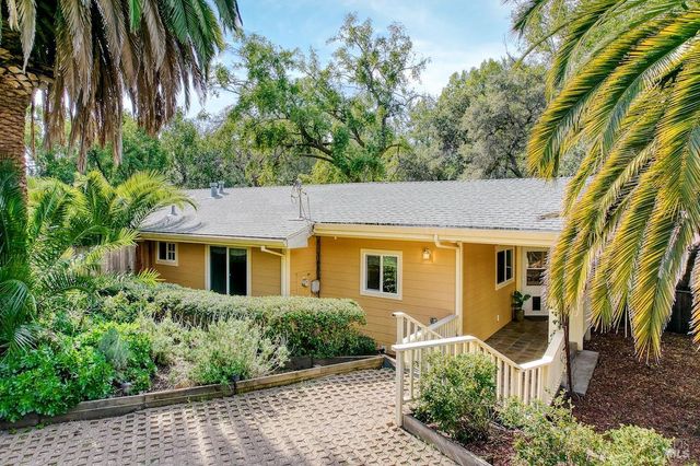 101 H Ln, Novato, CA 94945