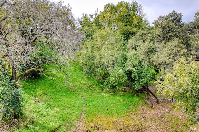 101 H Ln, Novato, CA 94945