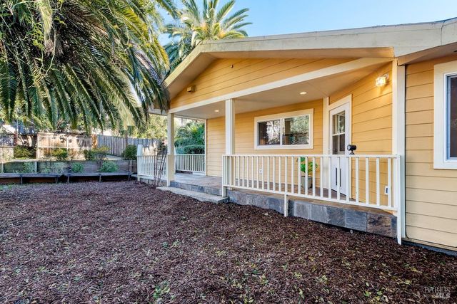 101 H Ln, Novato, CA 94945