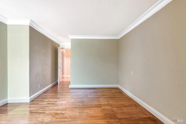 101 H Ln, Novato, CA 94945