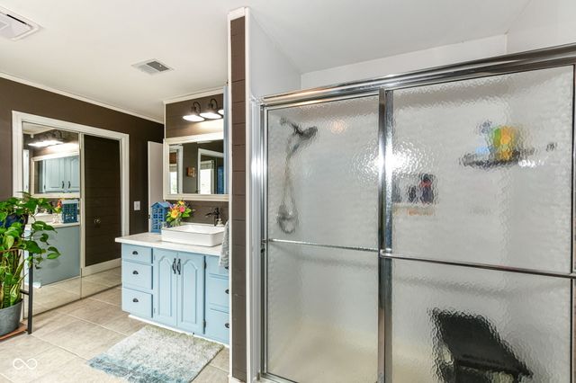 3810 S Walnut Bend, Marion, IN 46953