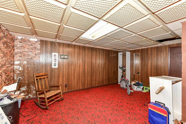 3810 S Walnut Bend, Marion, IN 46953