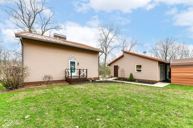 3810 S Walnut Bend, Marion, IN 46953