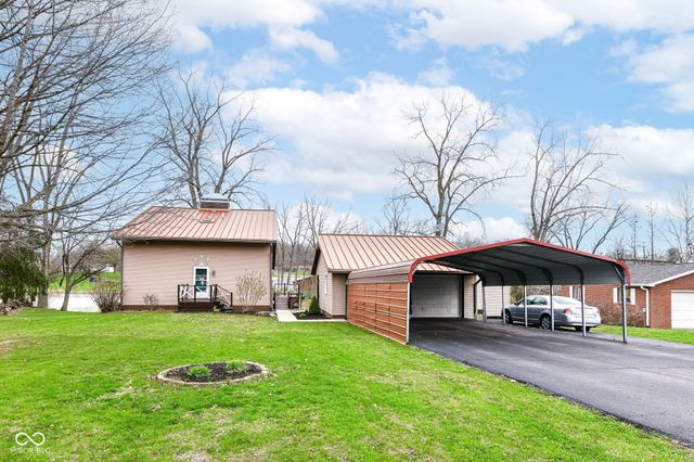 3810 S Walnut Bend, Marion, IN 46953