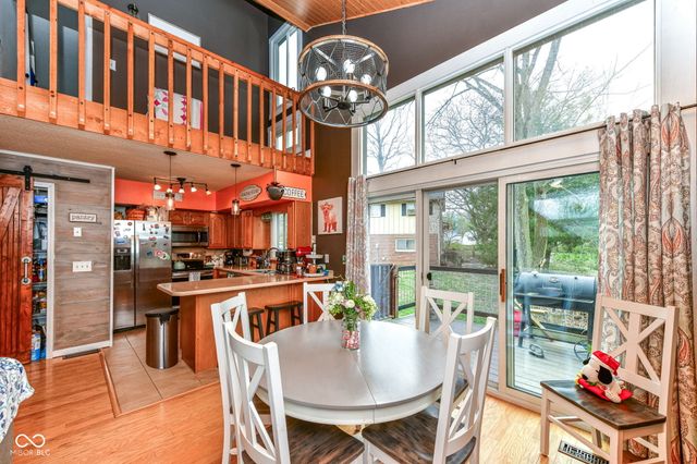 3810 S Walnut Bend, Marion, IN 46953