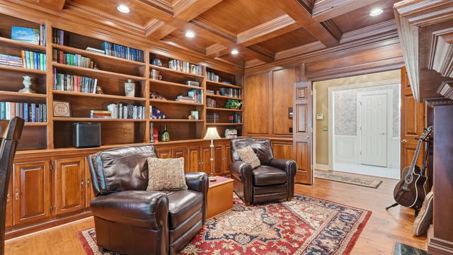 100 Qualls Ct, Springfield, TN 37172