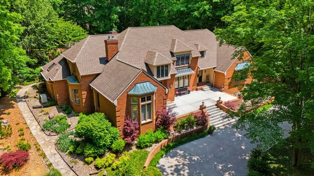 100 Qualls Ct, Springfield, TN 37172