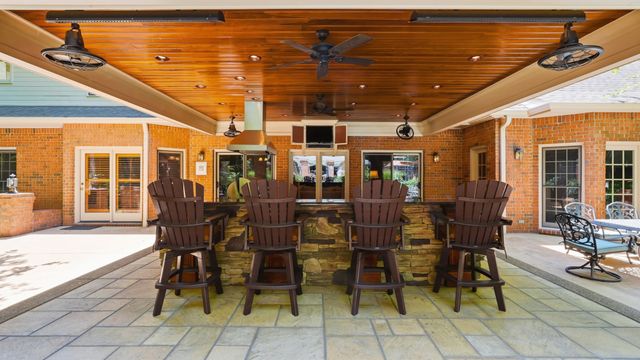 100 Qualls Ct, Springfield, TN 37172