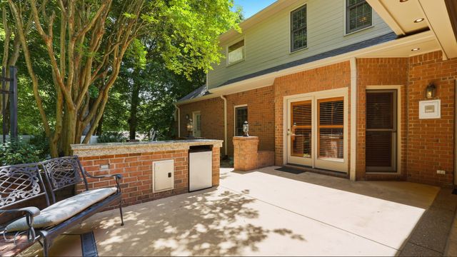 100 Qualls Ct, Springfield, TN 37172