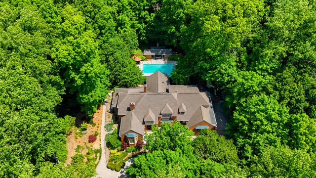 100 Qualls Ct, Springfield, TN 37172