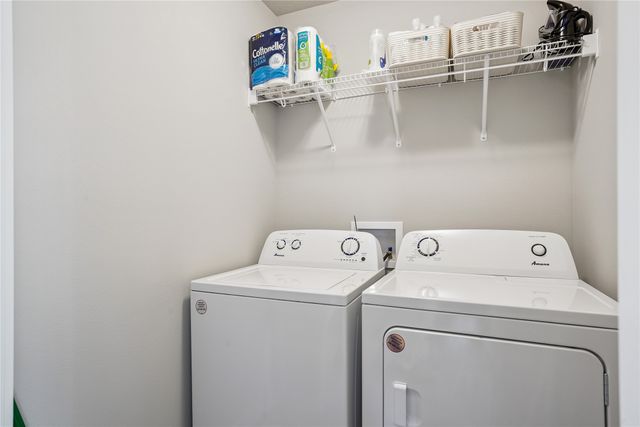 2666 SE Osier Avenue, West Des Moines, IA 50265