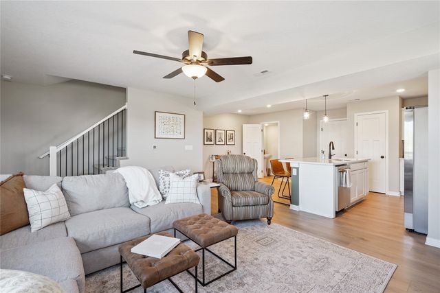 2666 SE Osier Avenue, West Des Moines, IA 50265