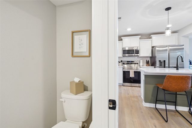 2666 SE Osier Avenue, West Des Moines, IA 50265