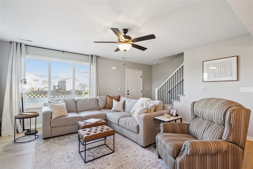 2666 SE Osier Avenue, West Des Moines, IA 50265