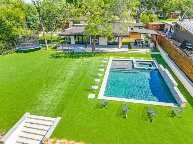 9755 Van Dyke Road, Dallas, TX 75218