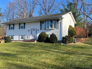 3 Hemlock Lane, Thiells, NY 10984